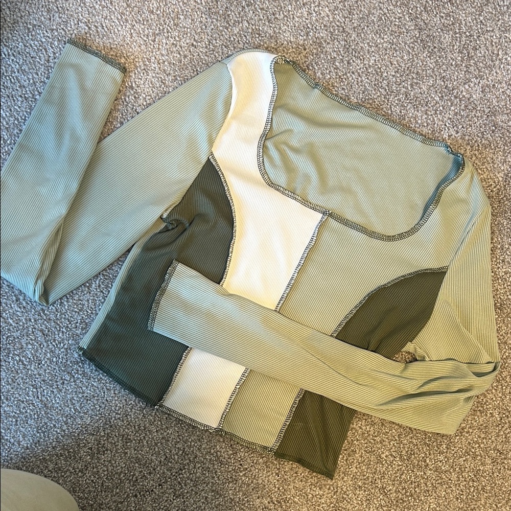 SHEIN Green and White Colorblock Crop Top
